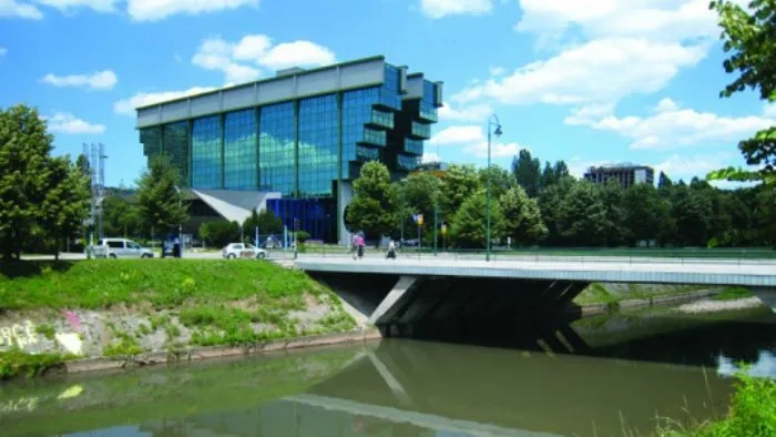 Elektroprivreda BiH: Dovoljno struje za sve potrošače